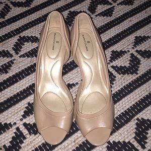 Light tan 2inch heels